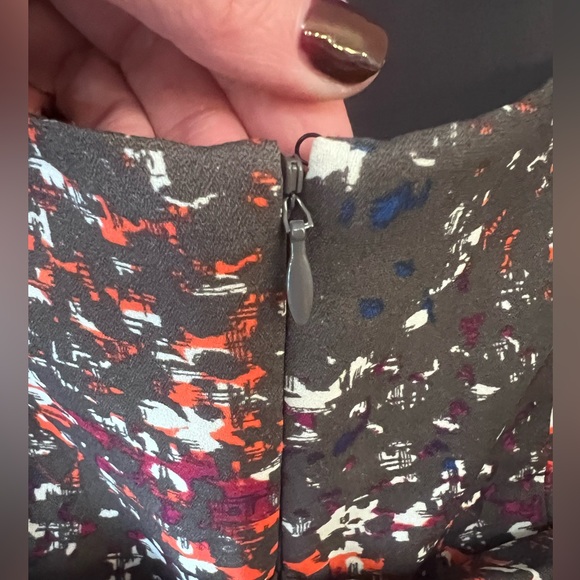 BCBGeneration short dress, size 8 - Picture 4 of 9